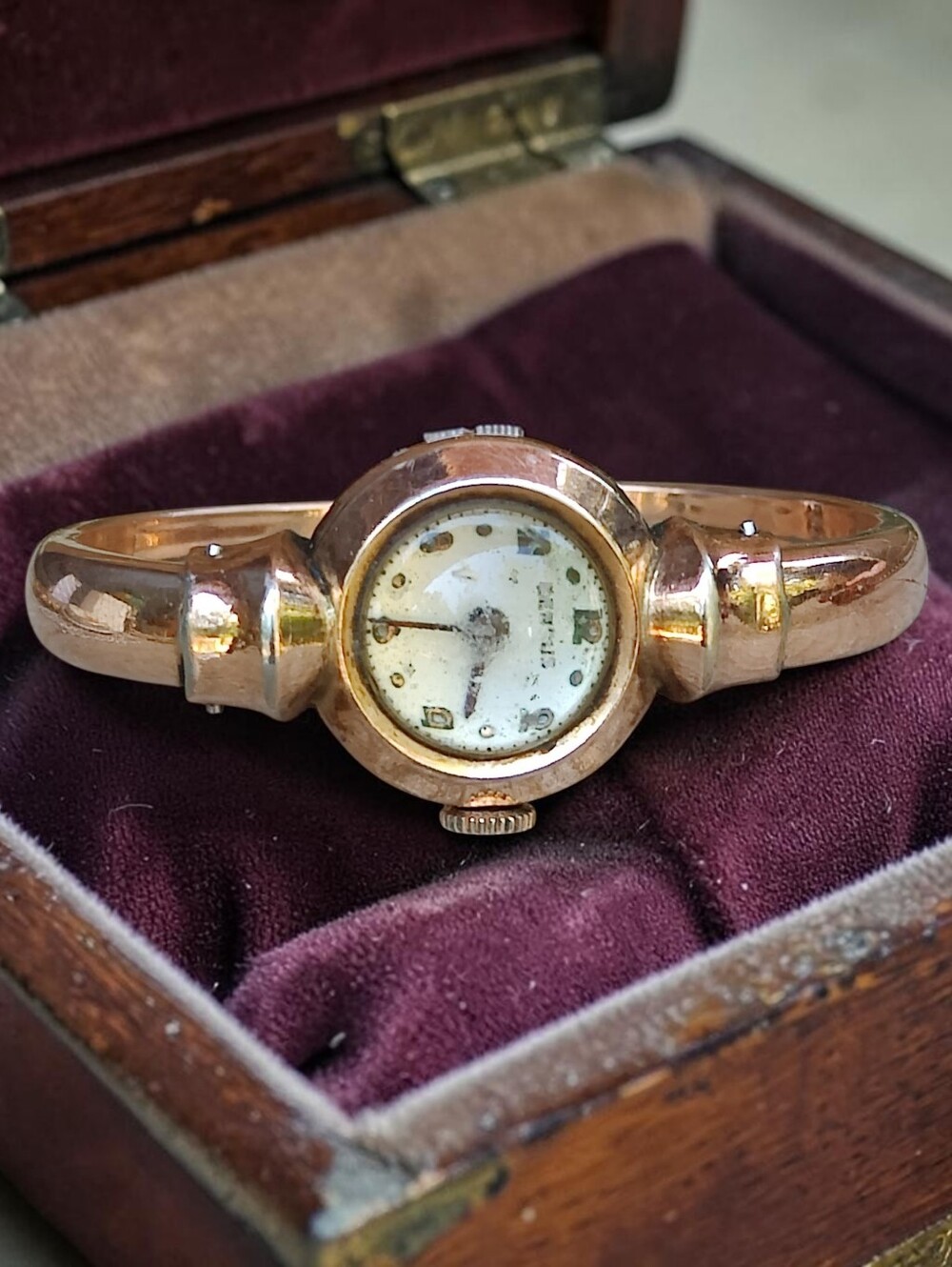 Antique 12K Rose Gold Filled Benrus Watch